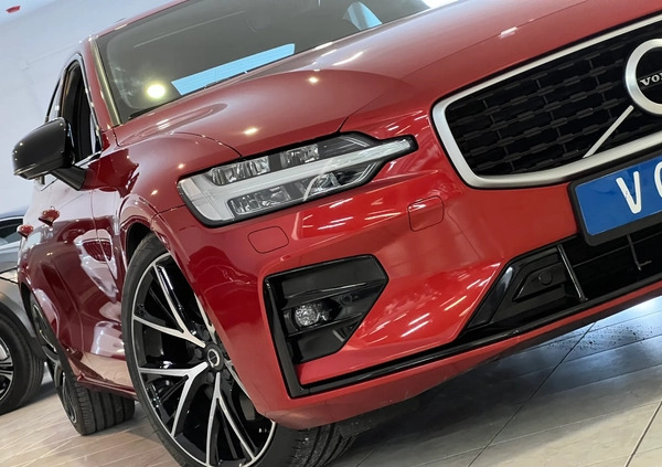 Volvo S60 cena 129900 przebieg: 133000, rok produkcji 2019 z Nasielsk małe 704